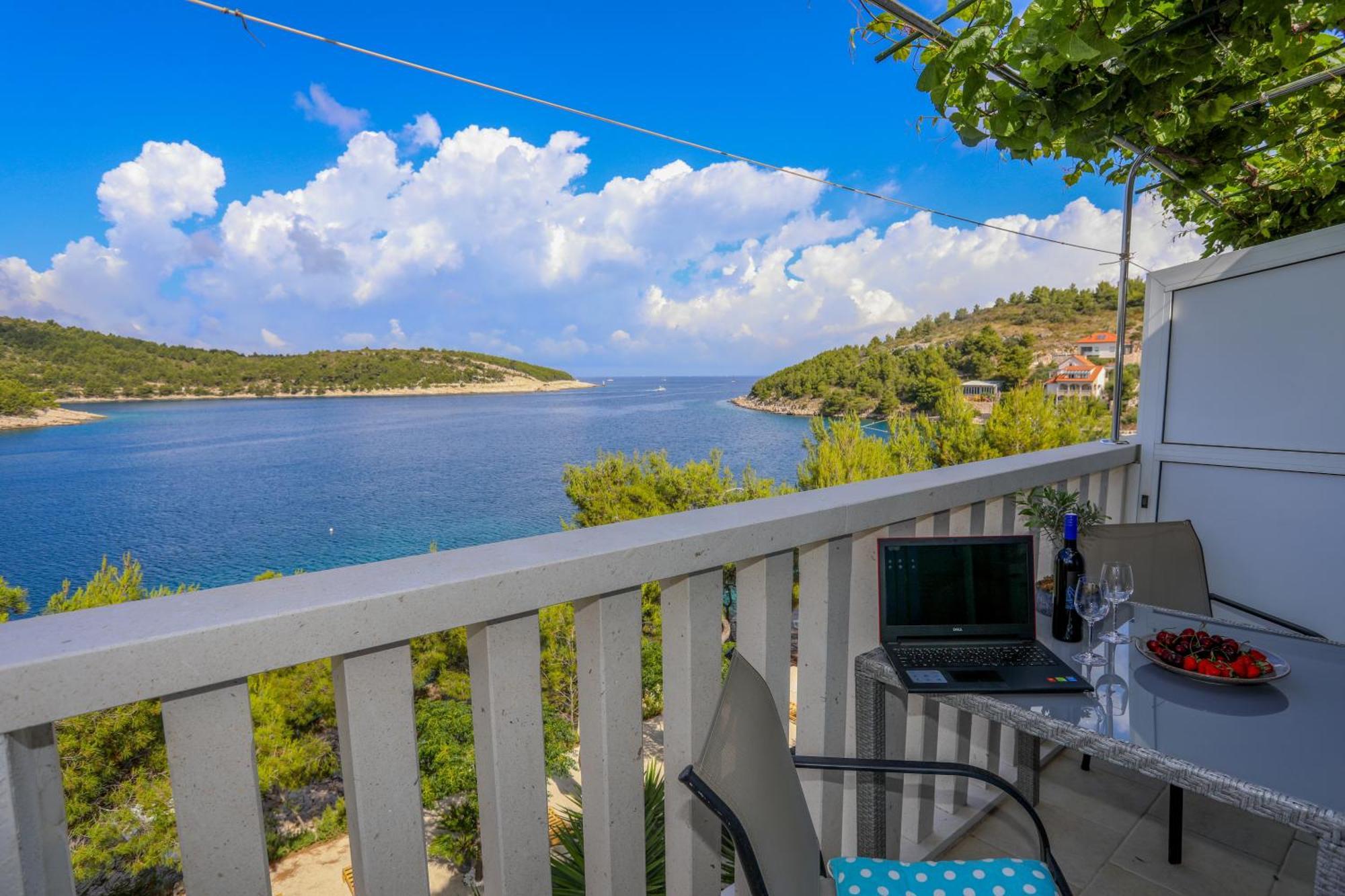 Island Breeze M - Zf Hvar Đảo Hvar Ngoại thất bức ảnh