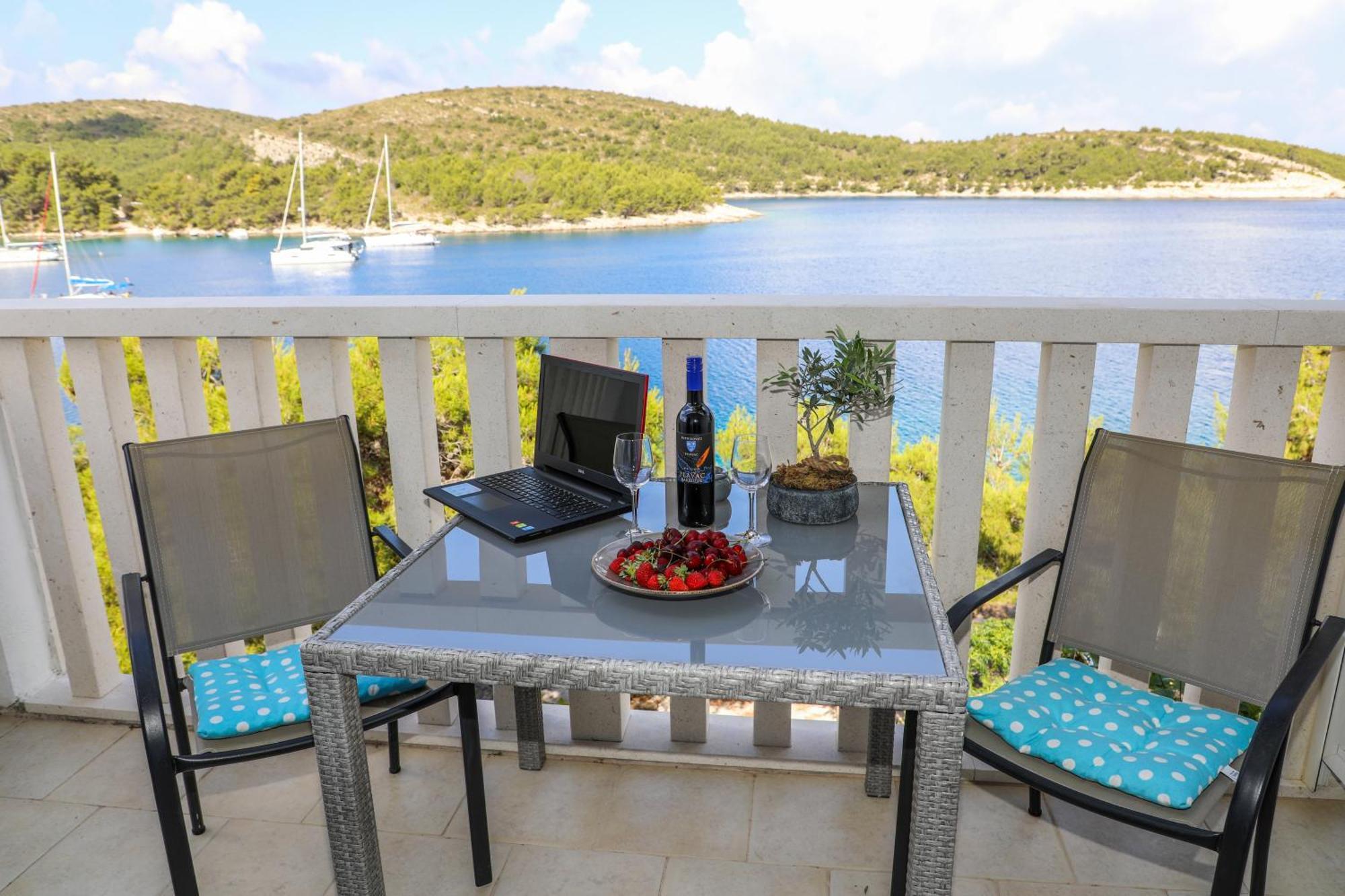 Island Breeze M - Zf Hvar Đảo Hvar Ngoại thất bức ảnh