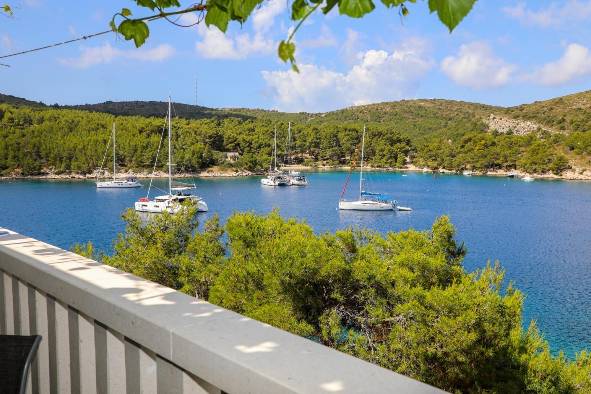 Island Breeze M - Zf Hvar Đảo Hvar Ngoại thất bức ảnh
