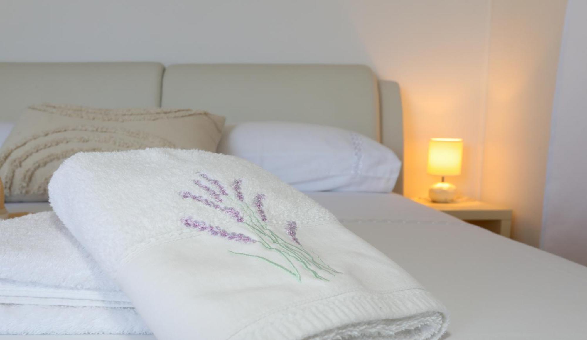 Island Breeze M - Zf Hvar Đảo Hvar Ngoại thất bức ảnh